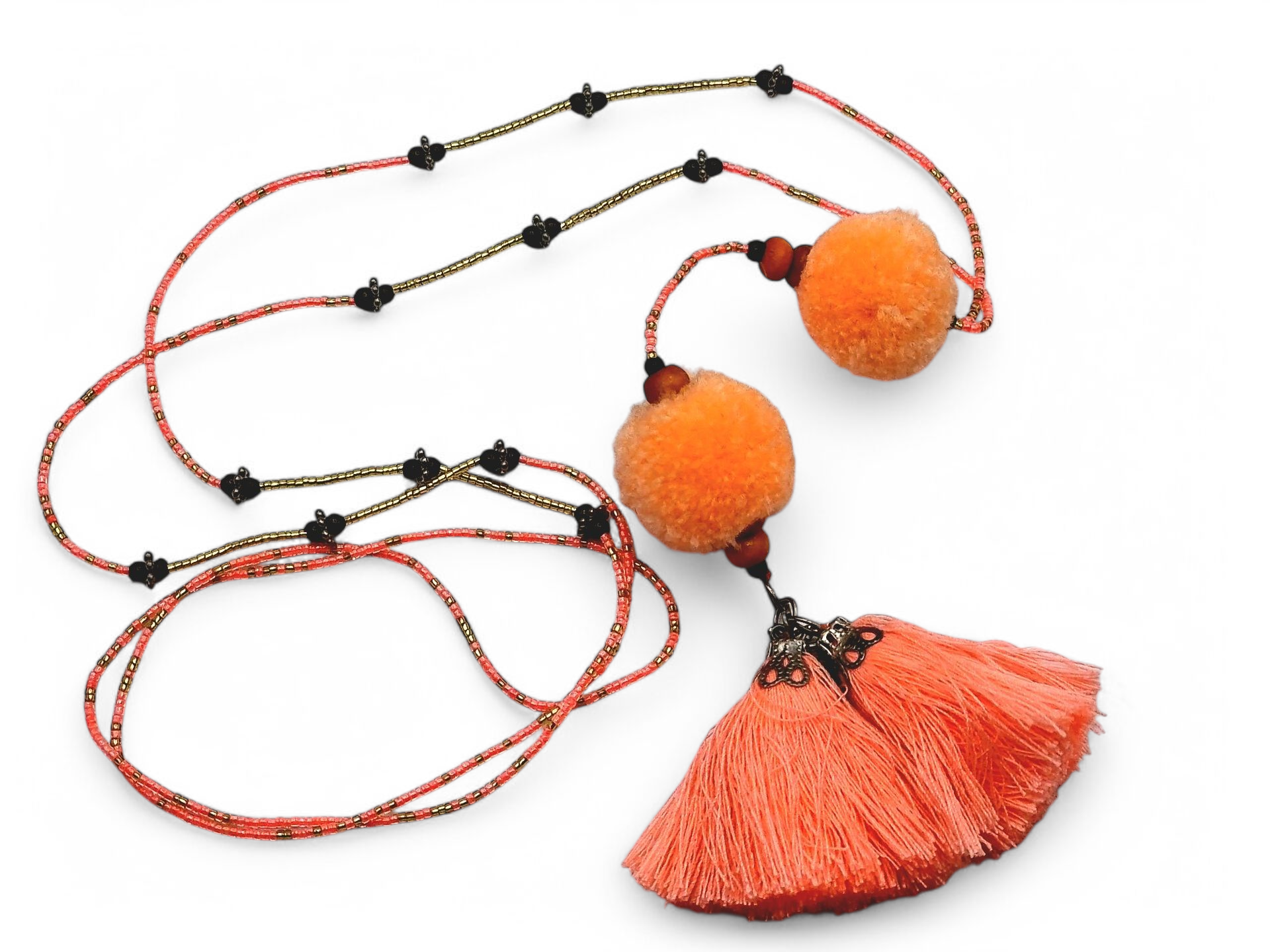 Bohokette neon orange im Bohostyle mit Glasperlen, Pompons und Quaste