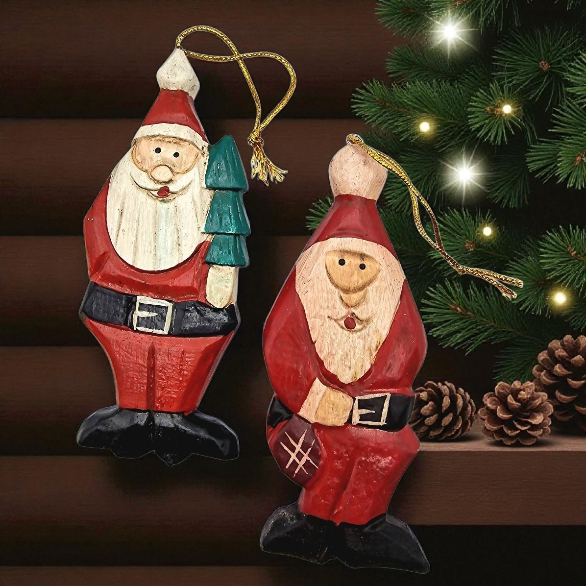 2 Santas im Dunkeln
